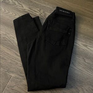 Rock & Republic Black Skinny Jeans